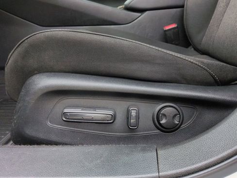 Used 2023 Honda Accord EX image 23