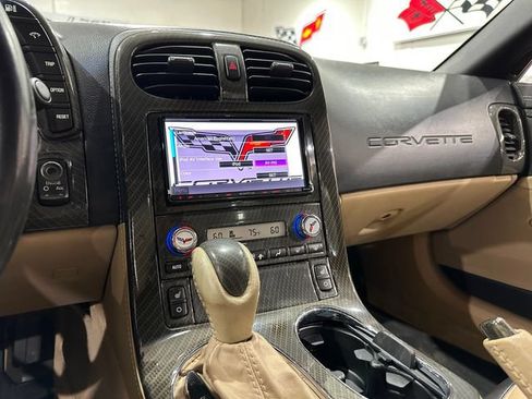 Used 2008 Chevrolet Corvette Coupe w/ Preferred Equipment Group RWD image 11