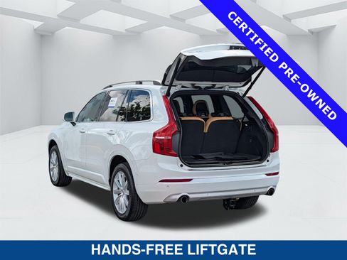 Used 2018 Volvo XC90 T5 Momentum w/ Convenience Package FWD image 14
