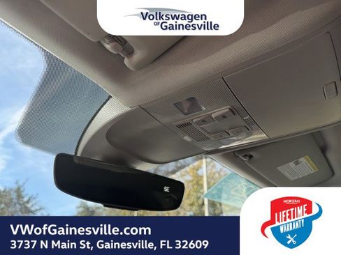 Certified 2023 Volkswagen Taos SE image 28