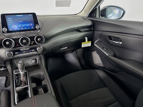 New 2025 Nissan Sentra SR image 23