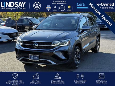 Certified 2022 Volkswagen Taos SEL w/ Panoramic Sunroof Package image 4