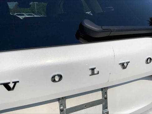 Used 2024 Volvo XC60 B5 Ultimate w/ Protection Package Premier AWD/4WD image 31