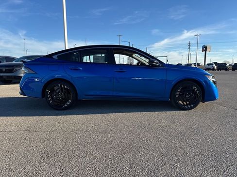 New 2026 Nissan Sentra SR w/ SR Premium Package image 8