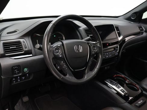 Used 2020 Honda Ridgeline Black Edition image 15