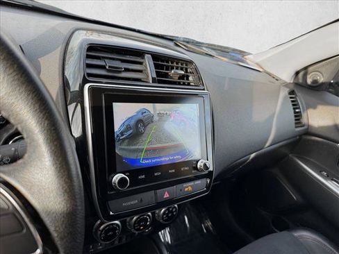 Used 2024 Mitsubishi Outlander Sport SE image 14