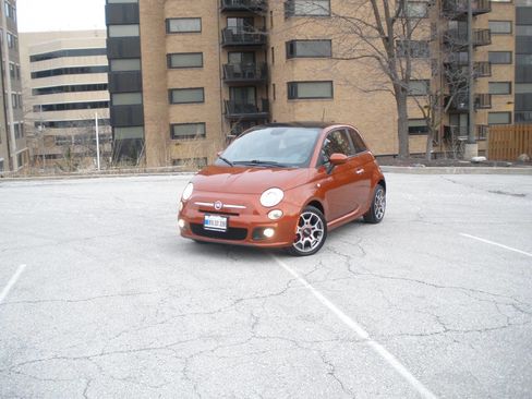 Used 2013 FIAT 500 Sport w/ Beats Audio Pkg image 15