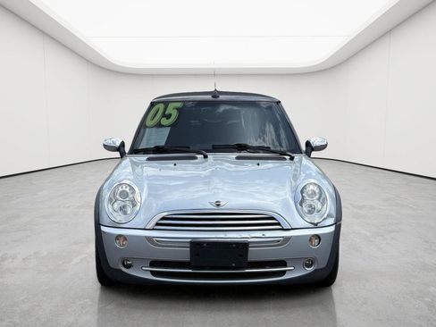 Used 2005 MINI Cooper Convertible FWD image 2