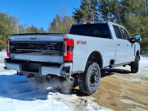 New 2026 Ford F350 Platinum w/ FX4 Off-Road Package image 5