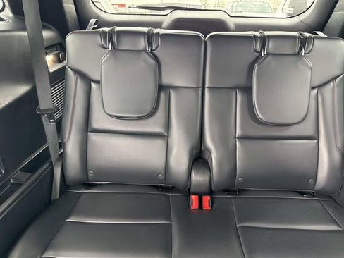 Used 2025 Ford Explorer ST-Line image 20