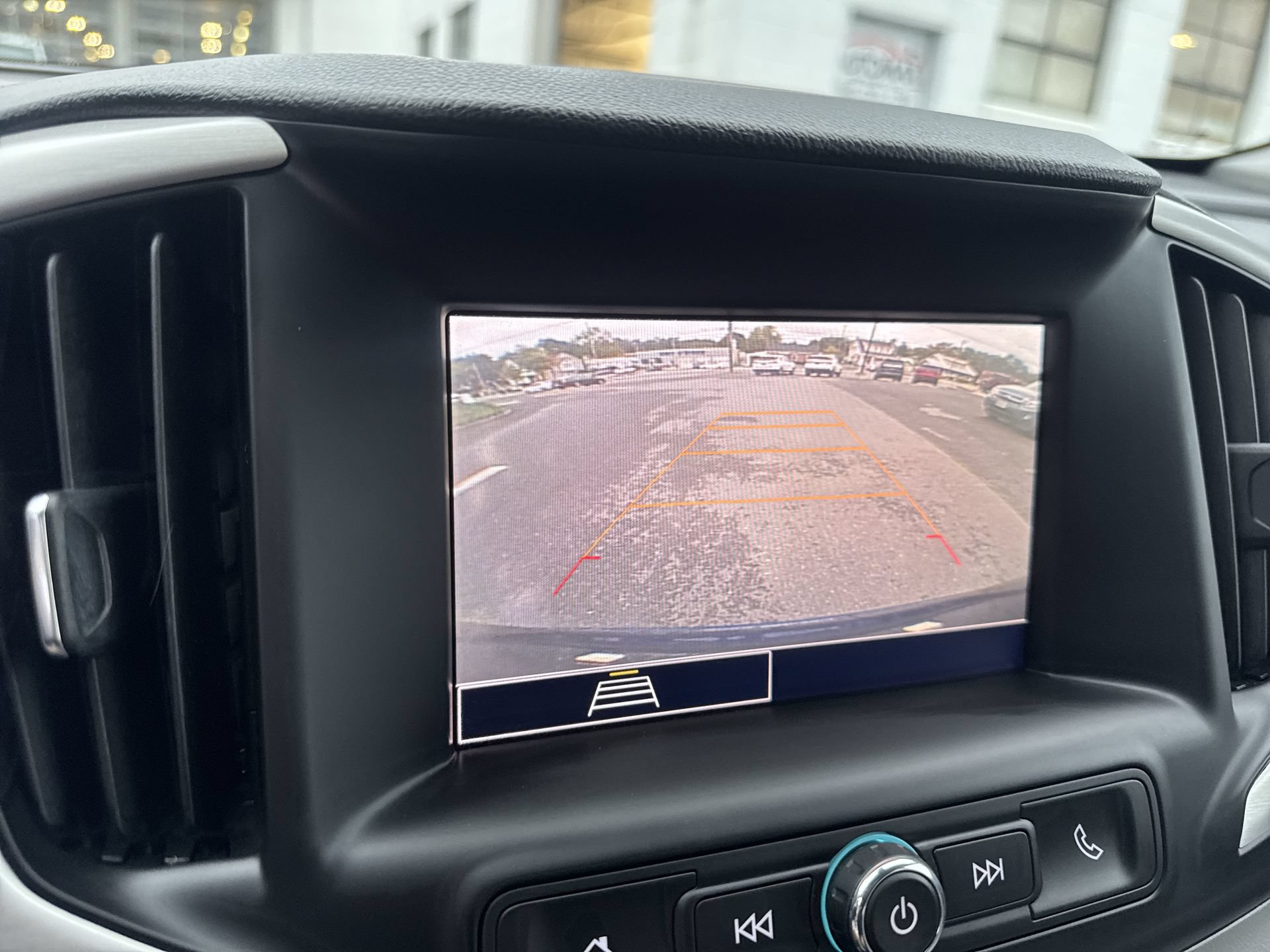 Certified 2022 GMC Terrain SLE w/ Driver Convenience Package AWD/4WD image 22
