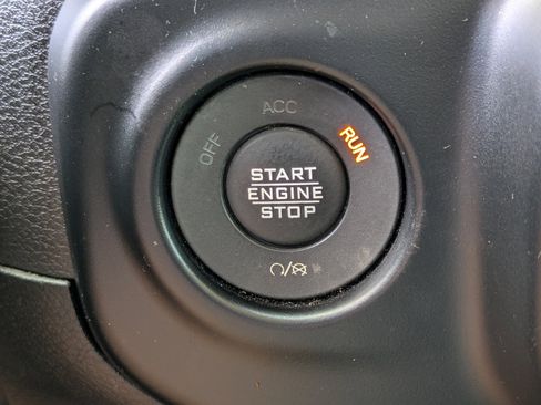 Used 2022 Jeep Gladiator Mojave w/ Trailer Tow Package image 24