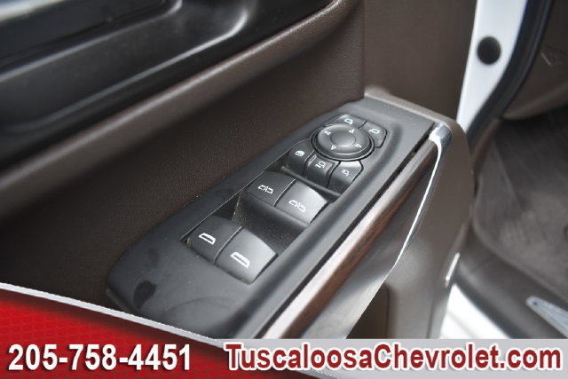 Used 2022 GMC Sierra 2500 SLT w/ SLT Premium Package AWD/4WD image 19