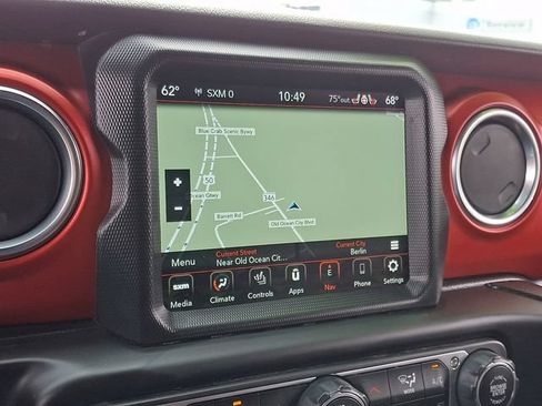 Used 2021 Jeep Wrangler Unlimited Rubicon AWD/4WD image 18