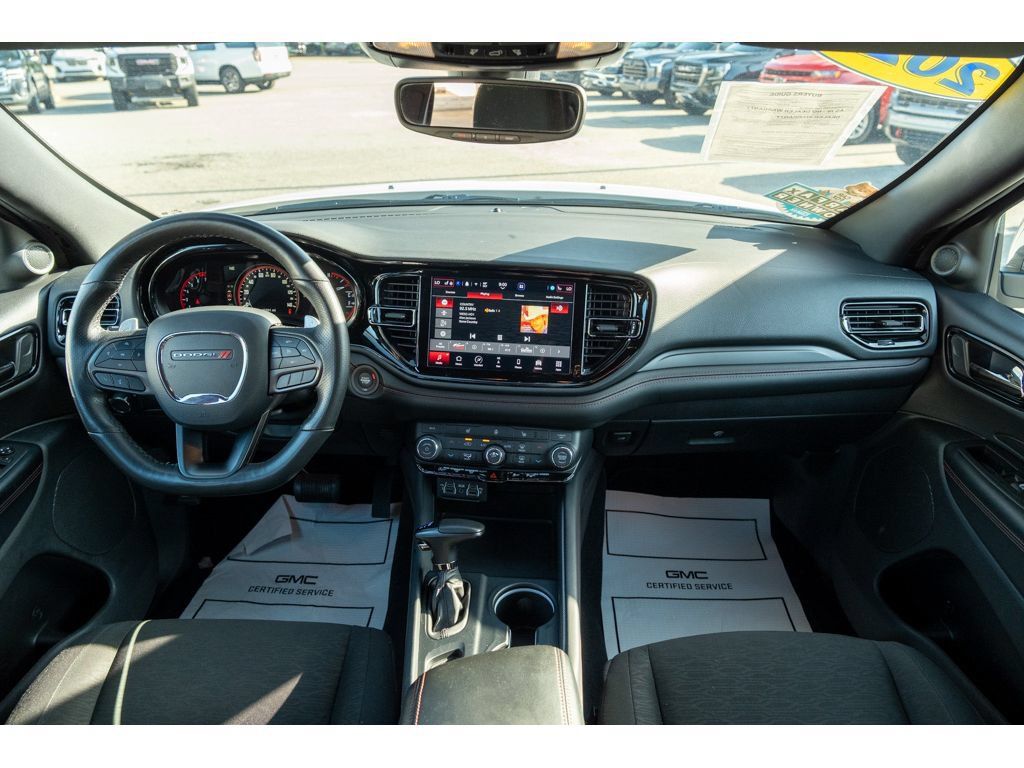 Used 2025 Dodge Durango GT RWD image 30