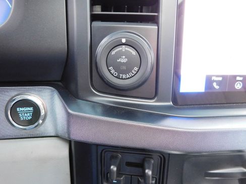 Used 2023 Ford F250 Limited w/ FX4 Off-Road Package image 25