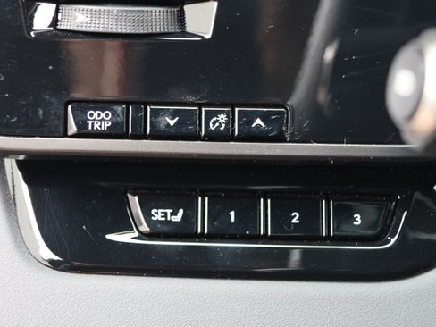 Used 2024 Lexus RX 350 FWD w/ Convenience Package image 15