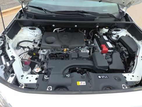 Used 2024 Toyota RAV4 XLE w/ Convenience Package image 33