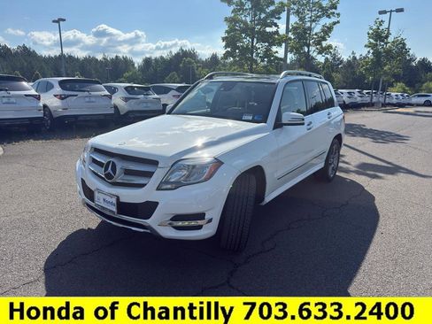 Used 2014 Mercedes-Benz GLK 250 BlueTEC 4MATIC image 3