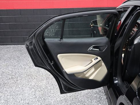 Used 2018 Mercedes-Benz GLA 45 AMG 4MATIC w/ Multimedia Package image 25