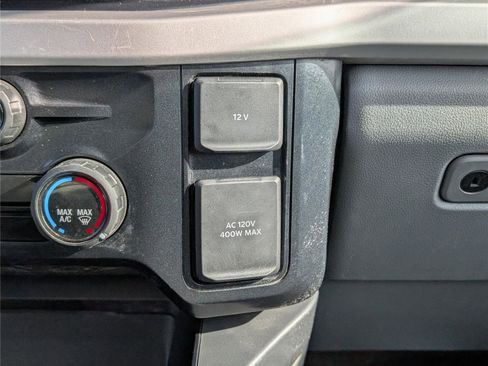 Used 2024 Ford F250 XLT w/ FX4 Off-Road Package image 25