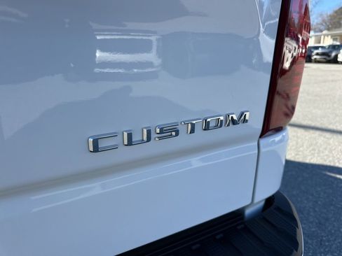 Used 2025 Chevrolet Silverado 1500 Custom image 26