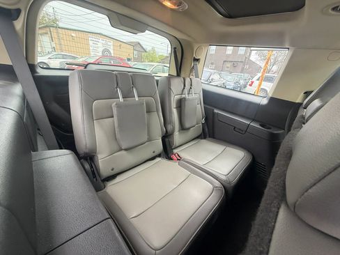Used 2017 Ford Flex Limited w/ Limited Appearance Package AWD/4WD image 4