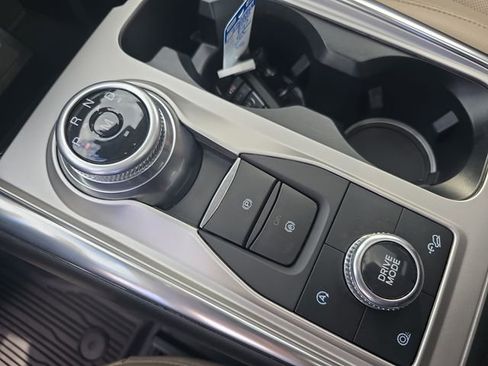 Used 2020 Ford Explorer Limited AWD/4WD image 28