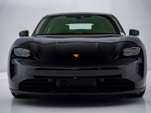 Certified 2023 Porsche Taycan GTS image 6