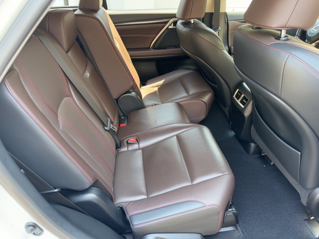 Used 2018 Lexus RX 350L FWD w/ Premium Package image 29