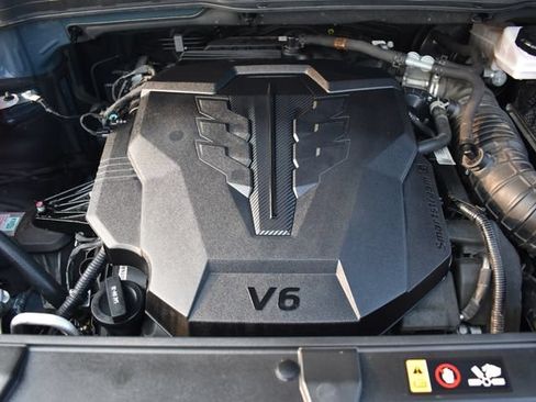 Certified 2023 Kia Carnival EX FWD image 35