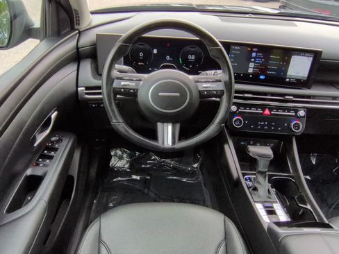 Used 2025 Hyundai Tucson SEL FWD image 15