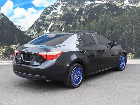 Used 2016 Toyota Corolla LE image 3