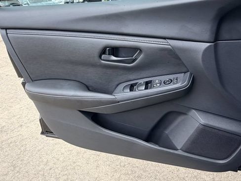 Used 2025 Nissan Sentra S FWD image 26