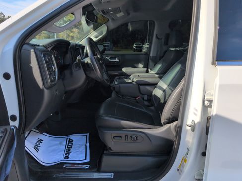 Used 2020 Chevrolet Silverado 1500 LTZ image 15