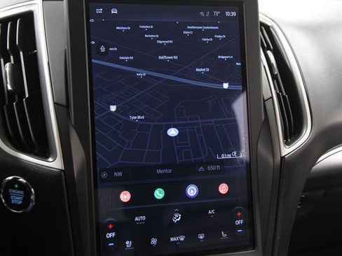 Certified 2024 Ford Edge SEL w/ Sport Appearance Package image 12