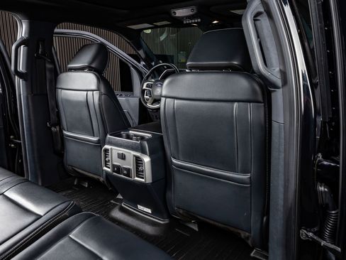 Used 2022 Ford F250 Lariat w/ Tremor Off-Road Package image 28