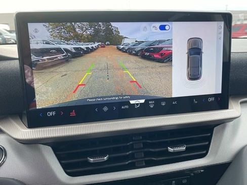 New 2026 Ford Explorer Active image 16