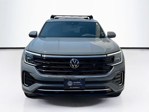 Used 2024 Volkswagen Atlas Cross Sport SEL R-Line AWD/4WD image 2
