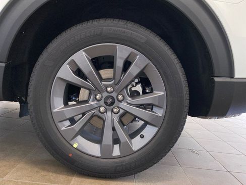 New 2025 Ford Explorer Active w/ Active Comfort Package image 25