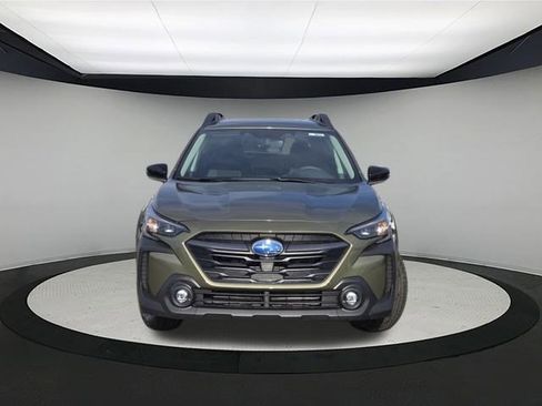 New 2025 Subaru Outback Premium image 2