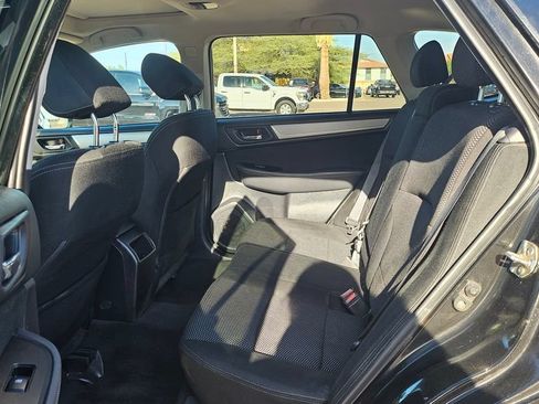 Used 2017 Subaru Outback 2.5i Premium AWD/4WD image 25