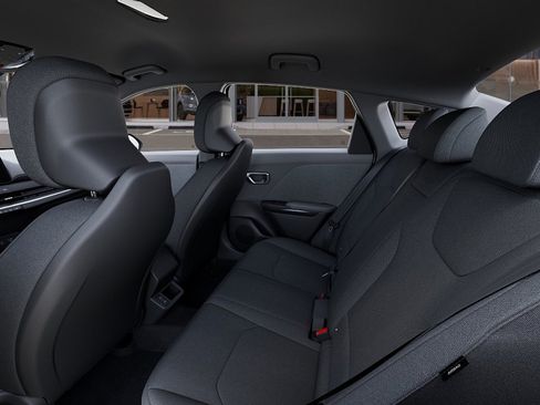 New 2026 Kia K4 FWD image 18