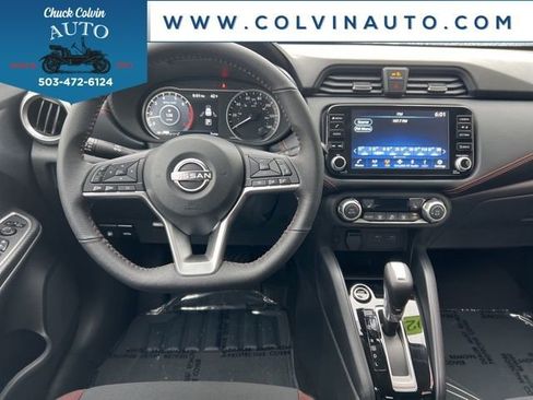 New 2025 Nissan Versa SR w/ Trunk Package image 17