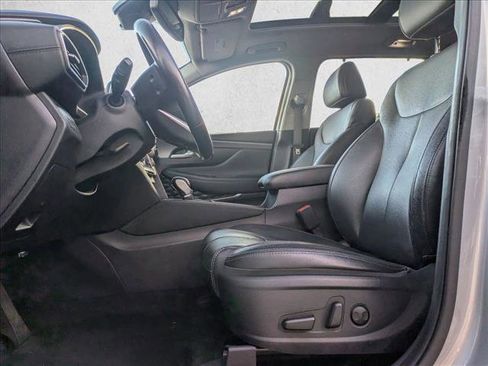 Used 2020 Hyundai Santa Fe SEL image 16
