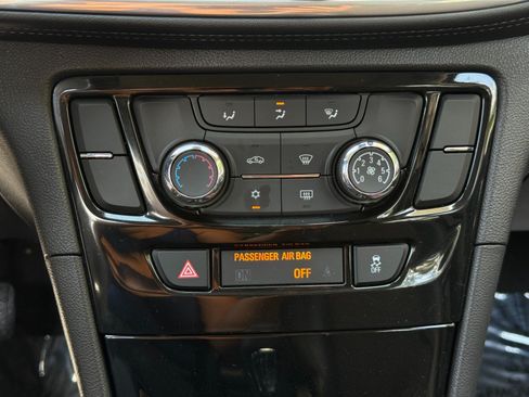 Used 2020 Buick Encore Preferred w/ Safety Package FWD image 27