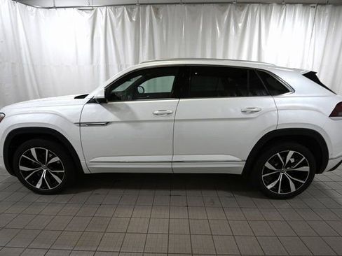 New 2026 Volkswagen Atlas Cross Sport SEL Premium R-Line AWD/4WD image 10
