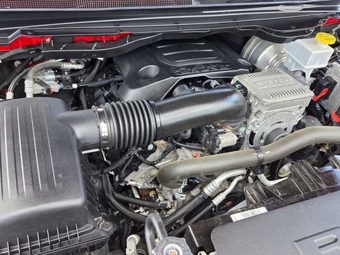 Used 2022 RAM 1500 Big Horn AWD/4WD image 21