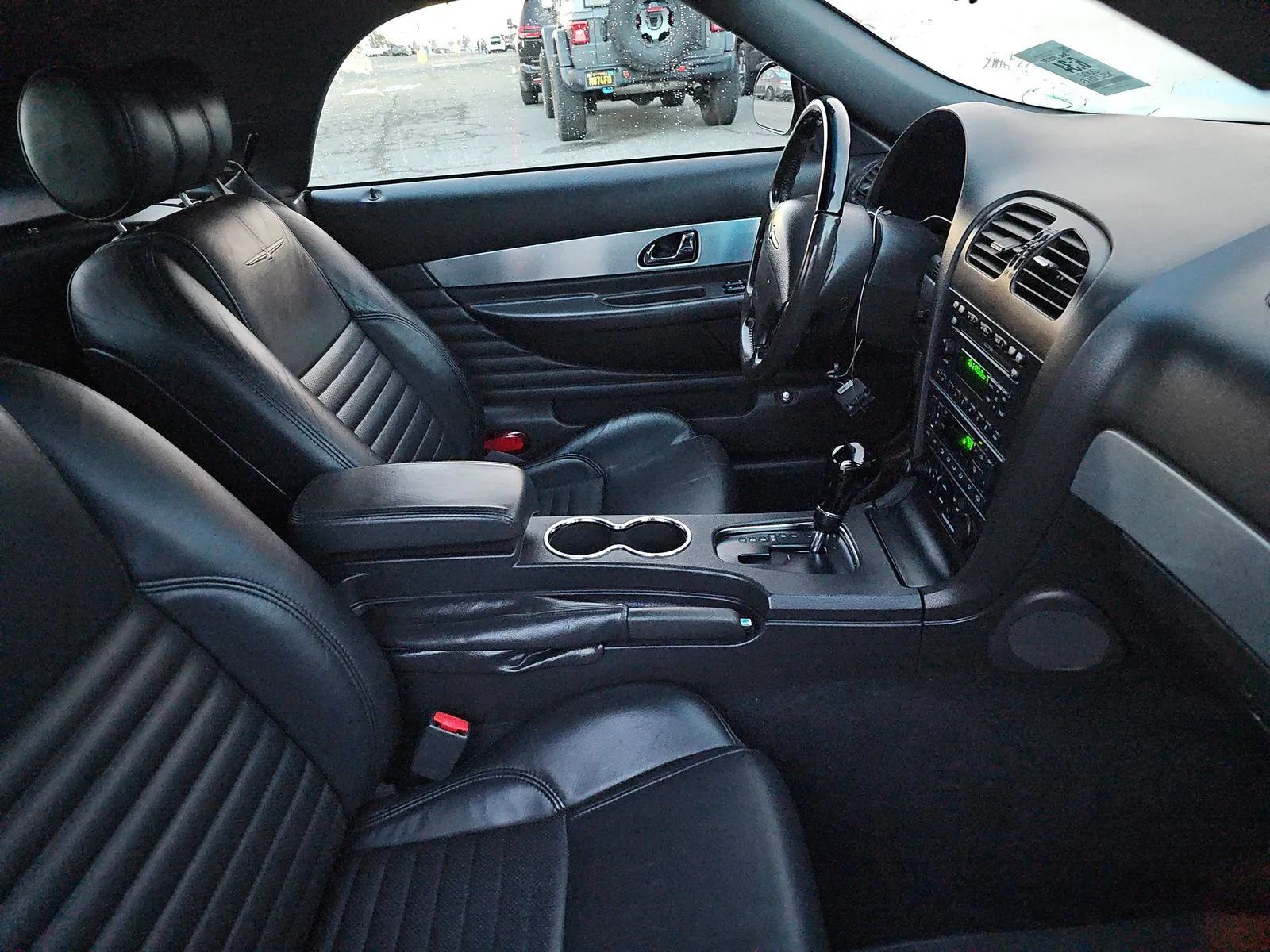 Used 2002 Ford Thunderbird RWD image 5