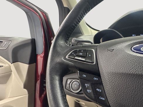 Used 2019 Ford Escape SEL AWD/4WD image 13